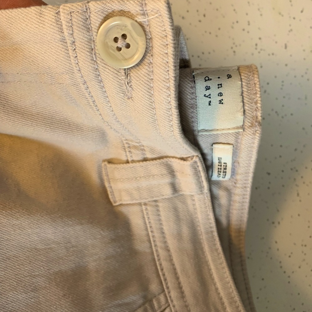 Light brown dress pants selling for 10$ originally 20$
